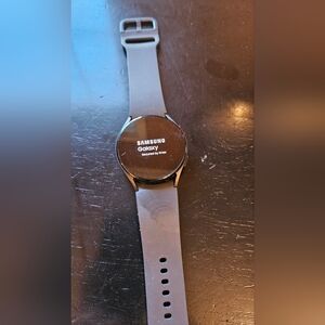 Samsung - Galaxy Watch5 Aluminum Smartwatch 40mm LTE - Graphite